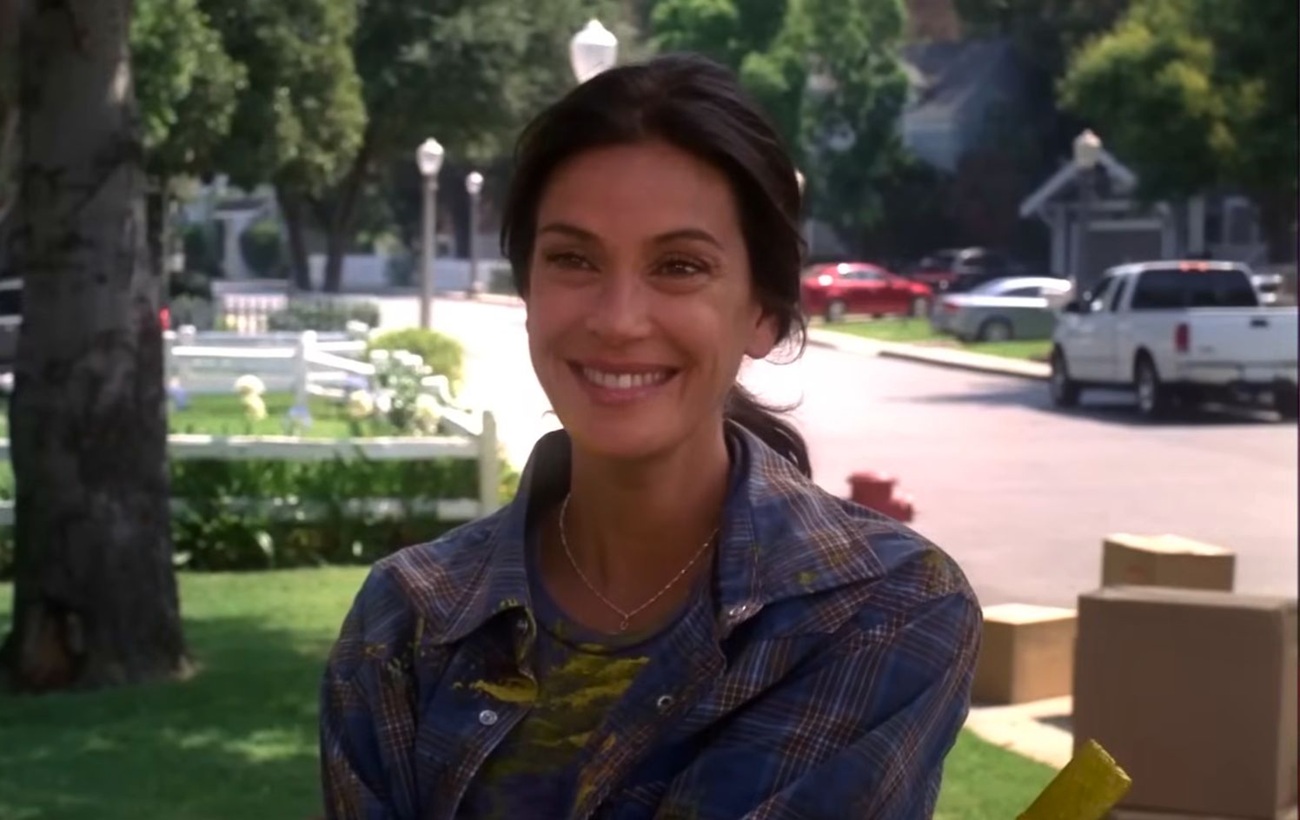 60-летняя звезда &quot;Отчаянных домохозяек&quot; поразила модным выходом: сияет без ботокса (фото)