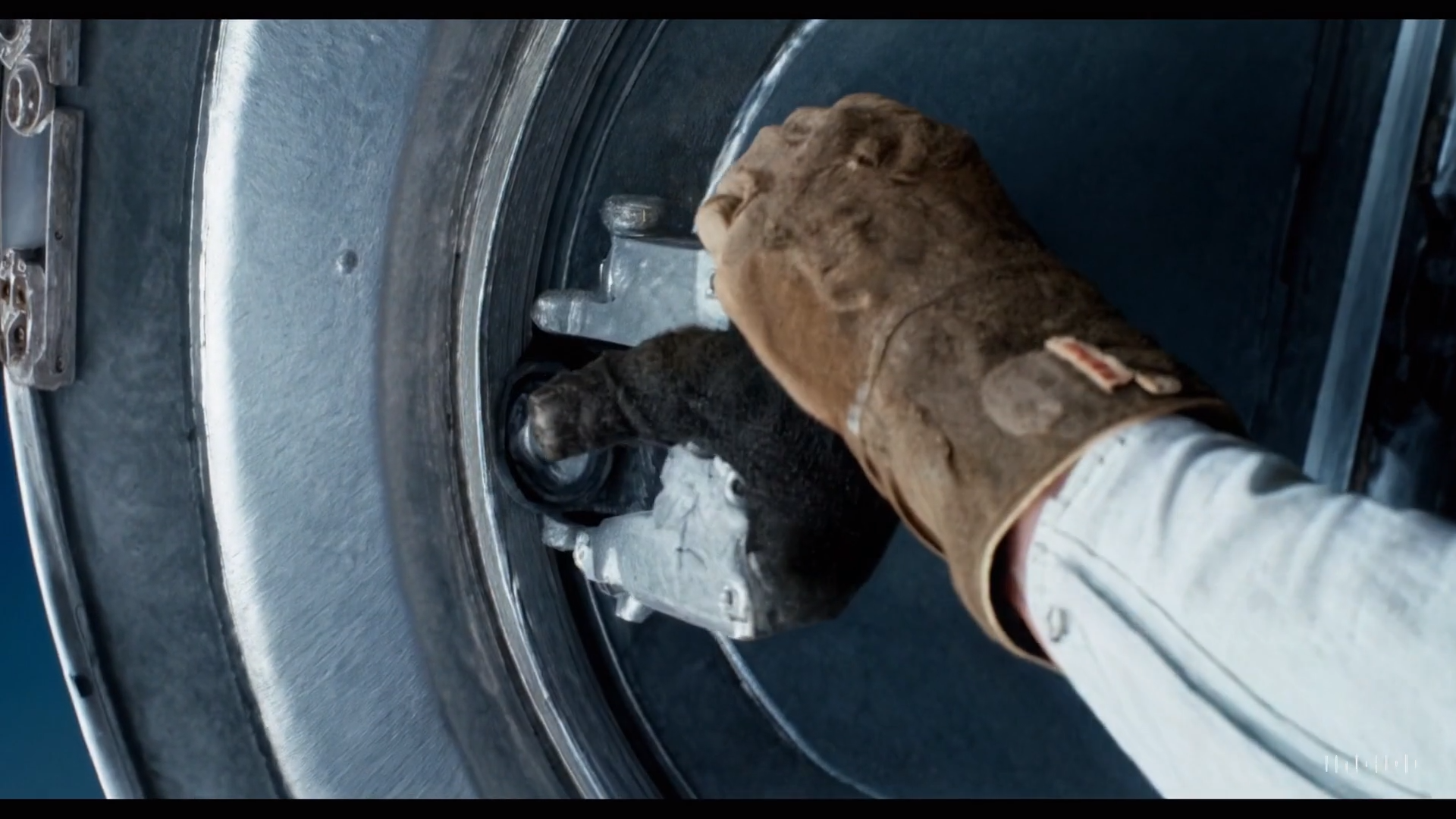 Revolution from OpenAI. A neural network that creates realistic videos based on texts is presented