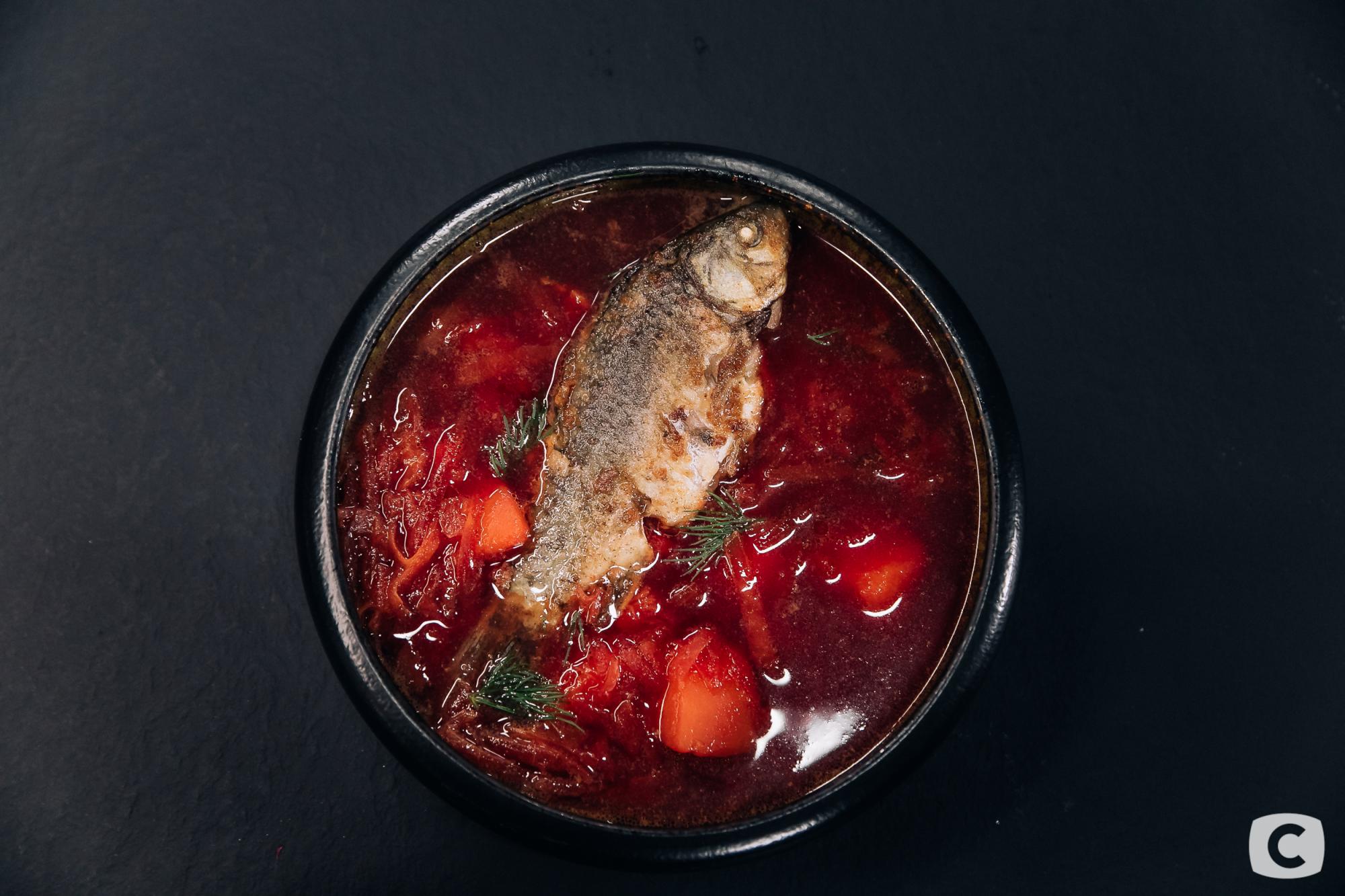 Улюблена страва Тараса Шевченка "Борщ з карасями" від Євгена Клопотенка