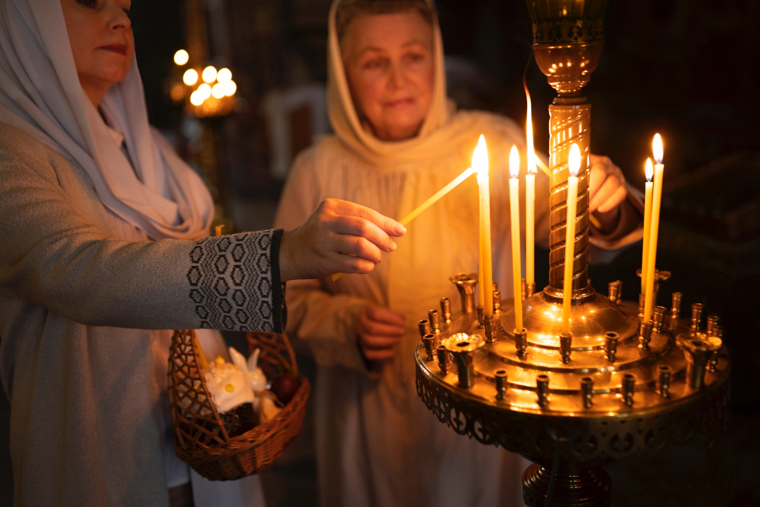 За здоровье, удачу и мир в Украине: какие молитвы обязательно нужно читать на Пасху