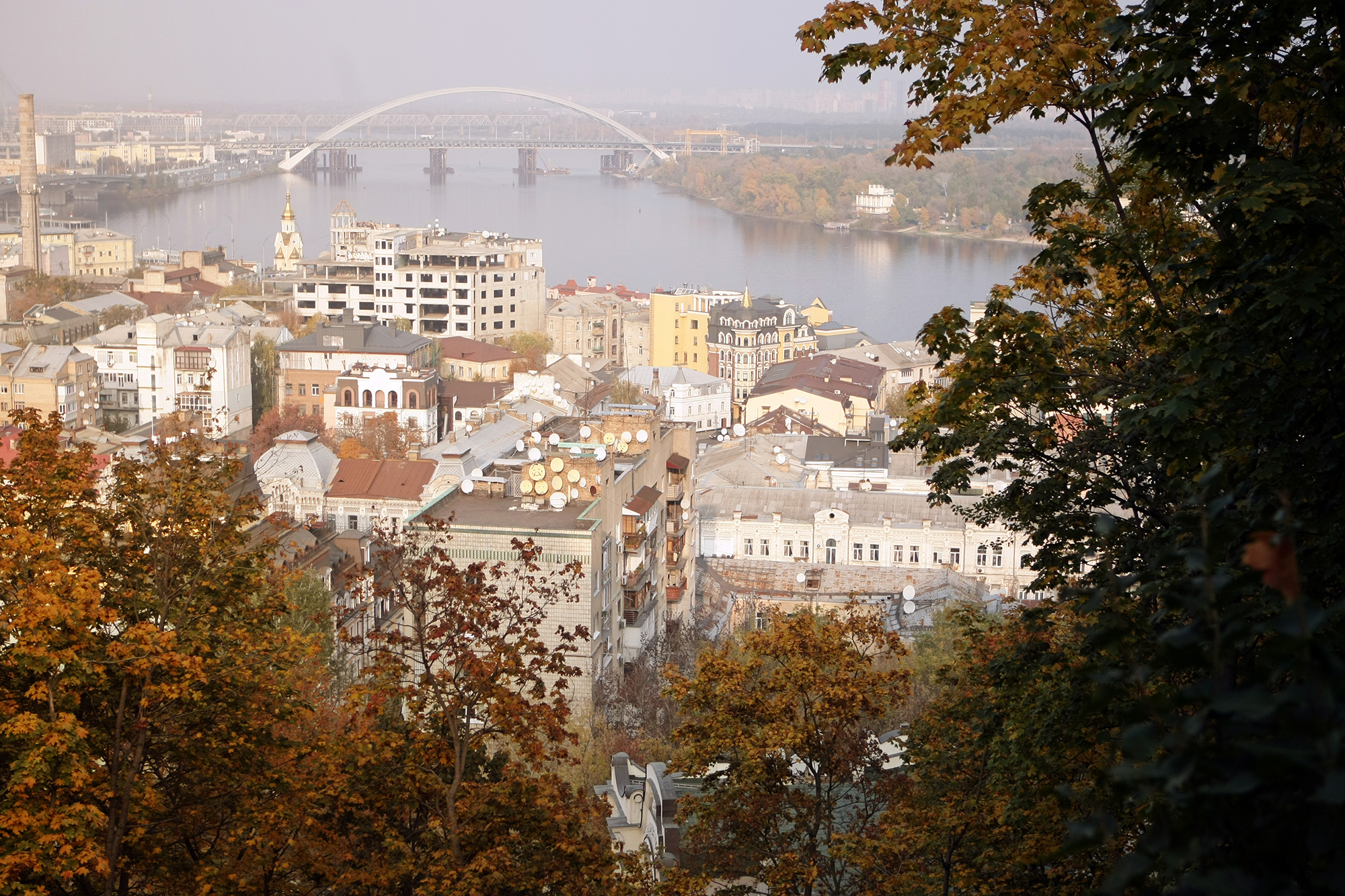 Від святинь до хрущовок: як забудовували Київ і чому радянська епоха стала катастрофою