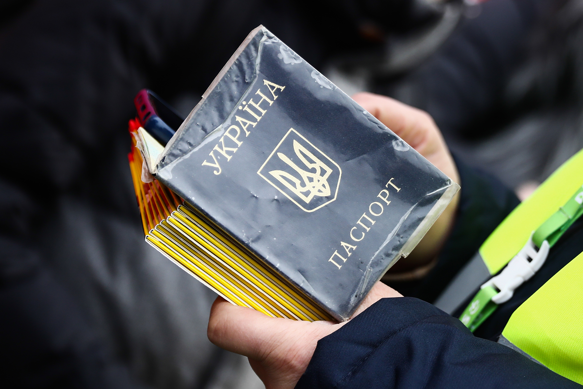 Довідки та документи. Як пройти кордон при в'їзді до більшості країн: поради