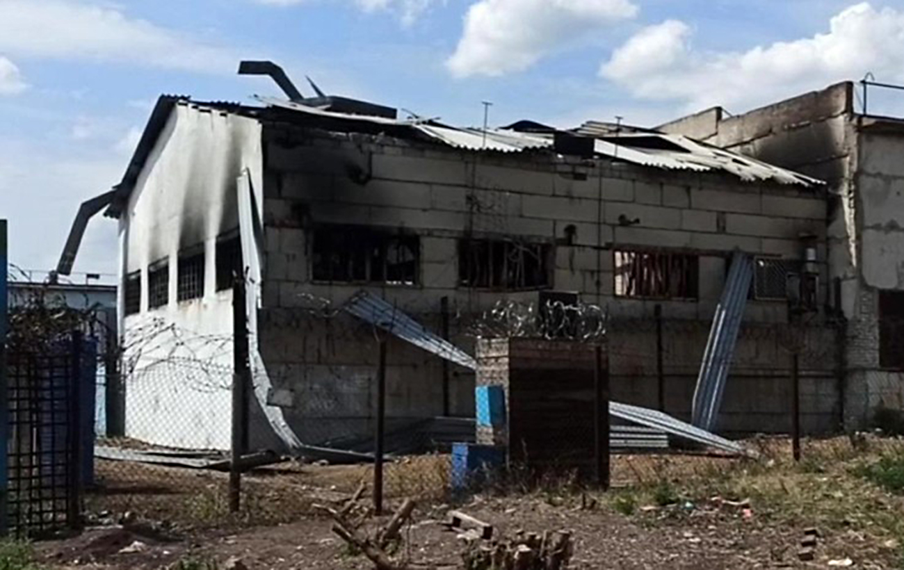 &quot;Приклад нелюдської жорстокості&quot;: як українці вшановують пам'ять загиблих в Оленівці захисників