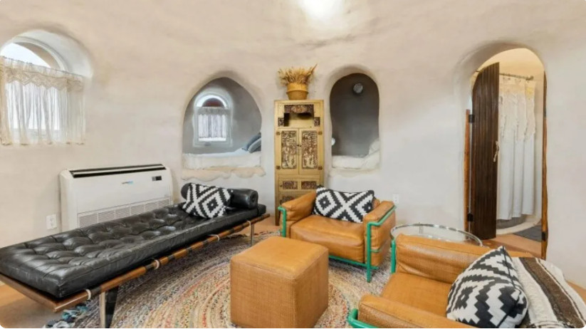 Дивіться, як виглядає "місячний" будинок, який створили за космічним проєктом (фото)