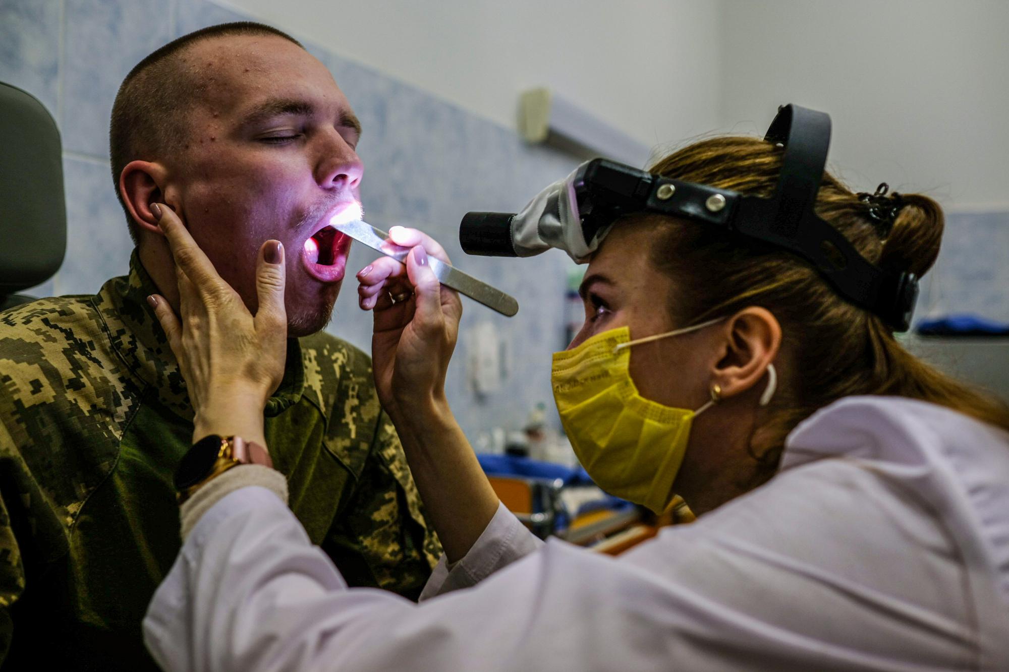 Реформа МСЭК, повторные ВВК, надбавки учителям, налоги. Главные изменения этой зимы в Украине