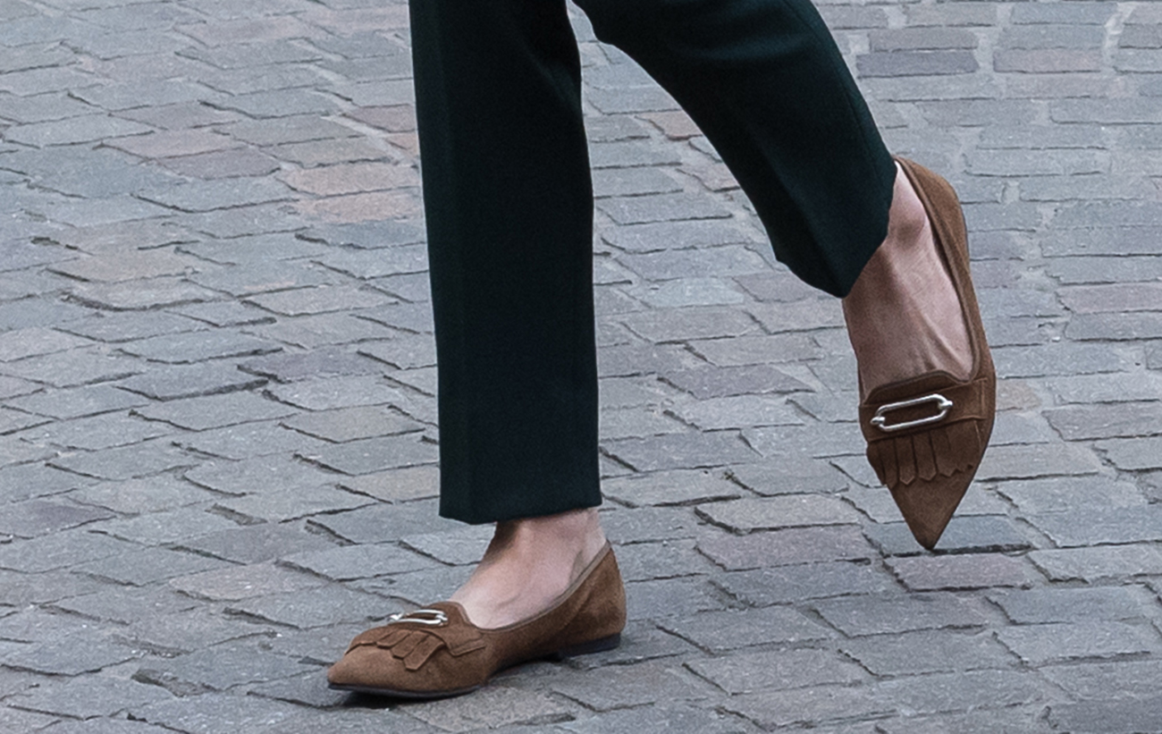 Такі балетки - хіт сезону: як виглядає замшеве взуття, яке носить навіть Кейт Міддлтон