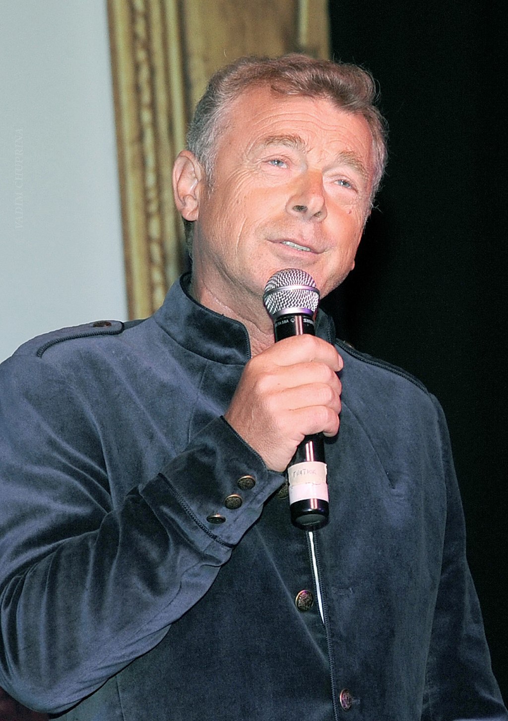 Де зараз Микола Гнатюк - зірка 80-х-90-х років, якого хотіла напоїти Пугачова