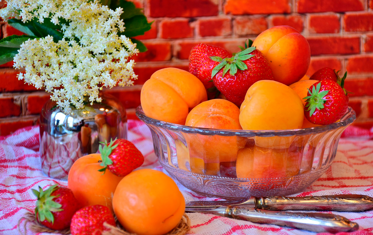 Как правильно сохранить ягоды и фрукты на зиму: пролежат целый год