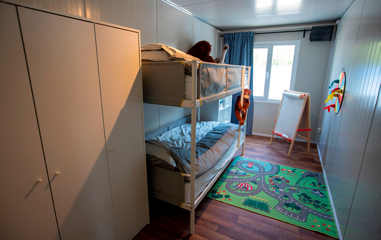 На 600 человек. В Бельгии строят городок для расселения украинцев