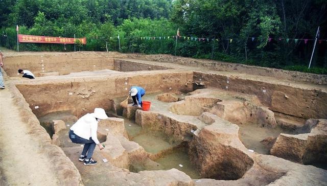 У Китаї археологи знайшли найдавнішу в світі чашку чаю