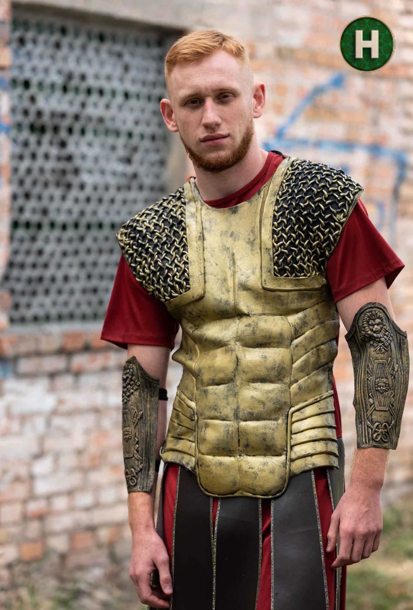 &quot;Благодаря им мы можем встречать праздники с семьей&quot;. Что украинские актеры говорят о ВСУ