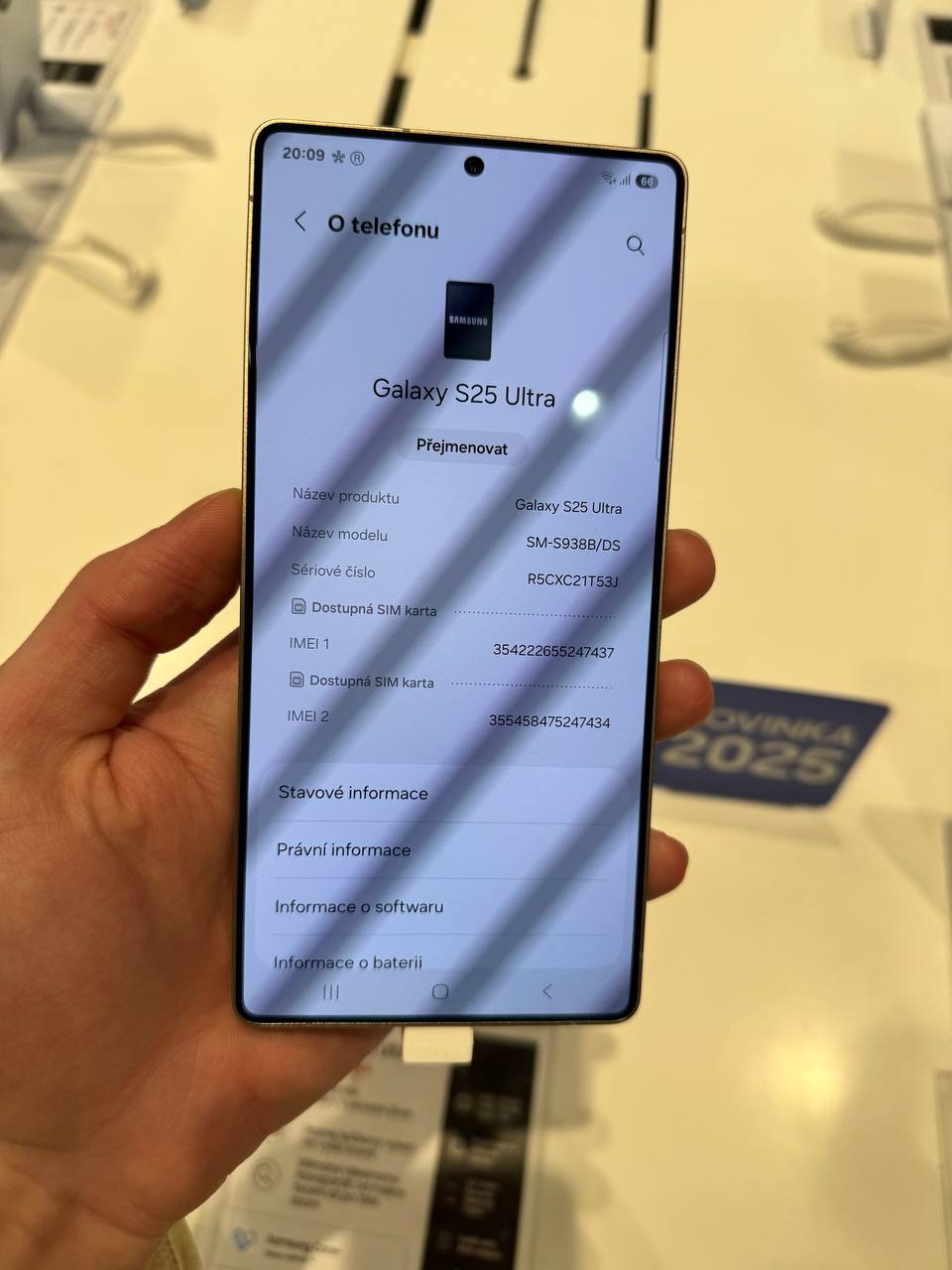 Galaxy S25: Samsung офіційно представила 3 флагмани нового покоління