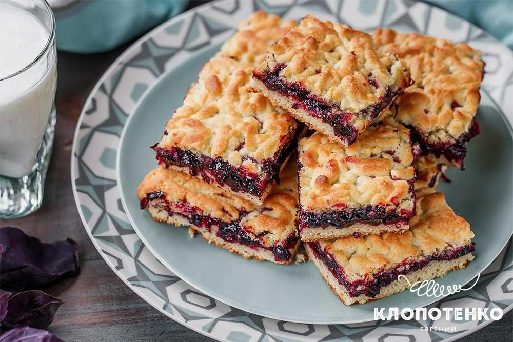 Клопотенко дав рецепт смачнющого тертого пирога, додавши секретний інгредієнт