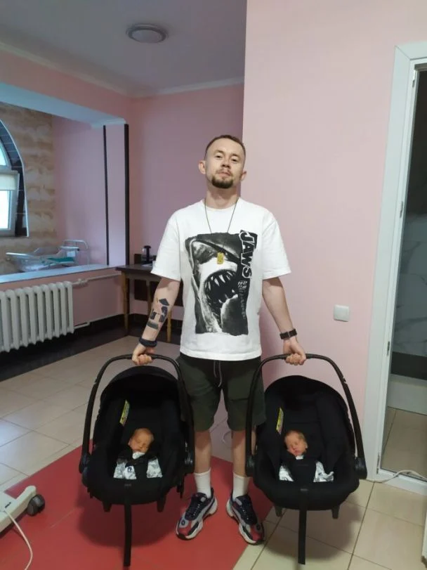 5 украинских звезд, которые воспитывают близнецов