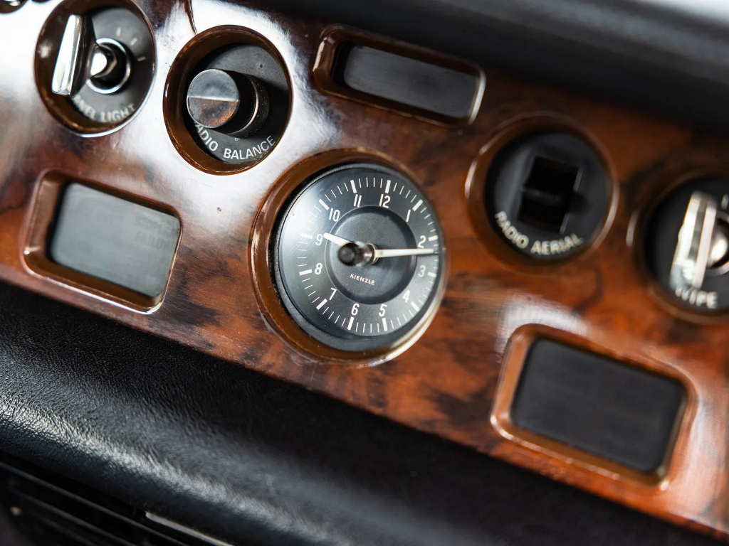 Данилко продає унікальний Rolls-Royce. Стало відомо, куди підуть гроші