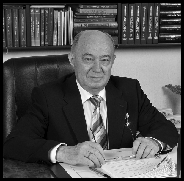 Помер вчений, один із творців Конституції України - Василь Тацій