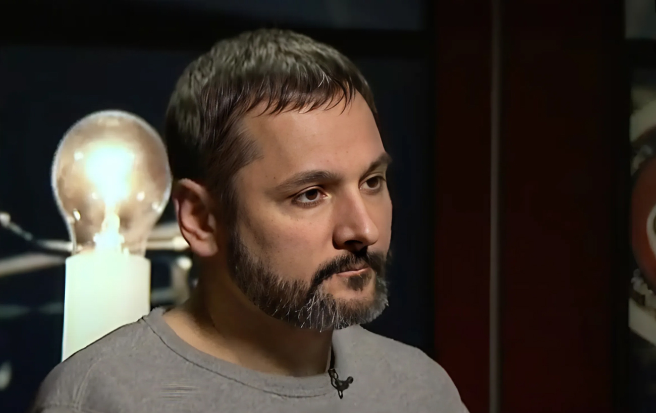 Скандал в &quot;Молодом театре&quot;: комиссия дала рекомендации по сотрудничеству с Билоусом