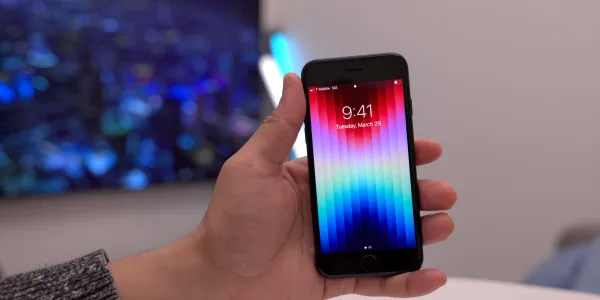 Топ-7 смартфонов, которые не потеряли актуальность в 2025 году