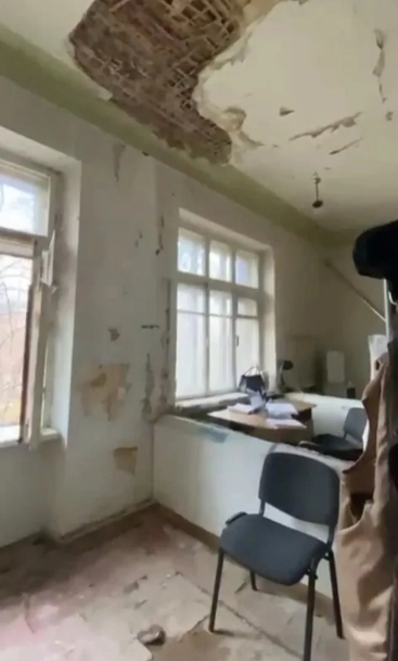 Кадры для фильма ужасов: олимпийская чемпионка напугала фотографиями из спортивного диспансера