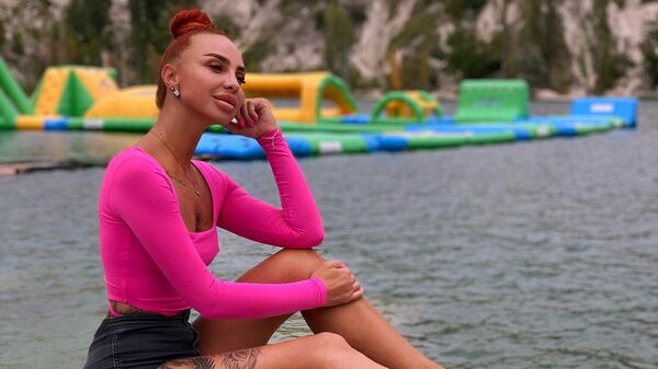 Миссис Крым 2022 исполнила &quot;Ой, у лузі червона калина&quot;, а потом дала заднюю (видео)