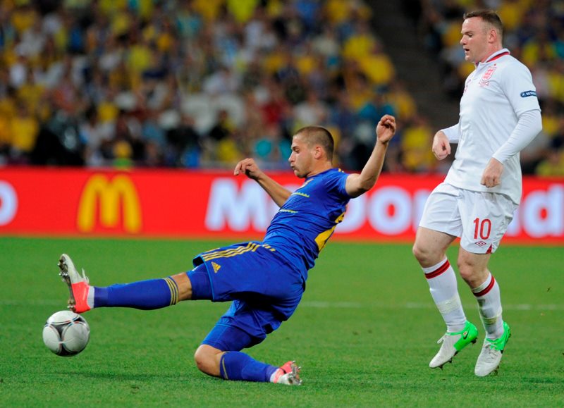 Арбітр за Англію і гол-фантом у Донецьку: як збірна України скандально покинула Євро-2012