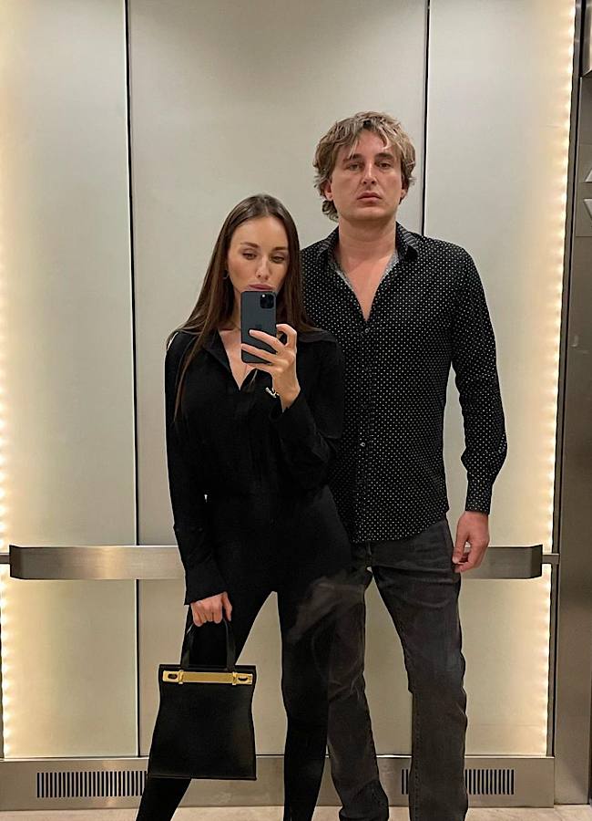 Экс-участница &quot;Холостяка&quot; поделилась радостным известием о беременности (видео)