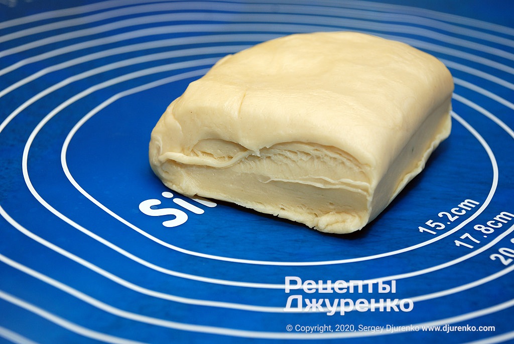 Кулінар розкрив секрет справжнього листкового тіста: запам'ятайте просте правило!