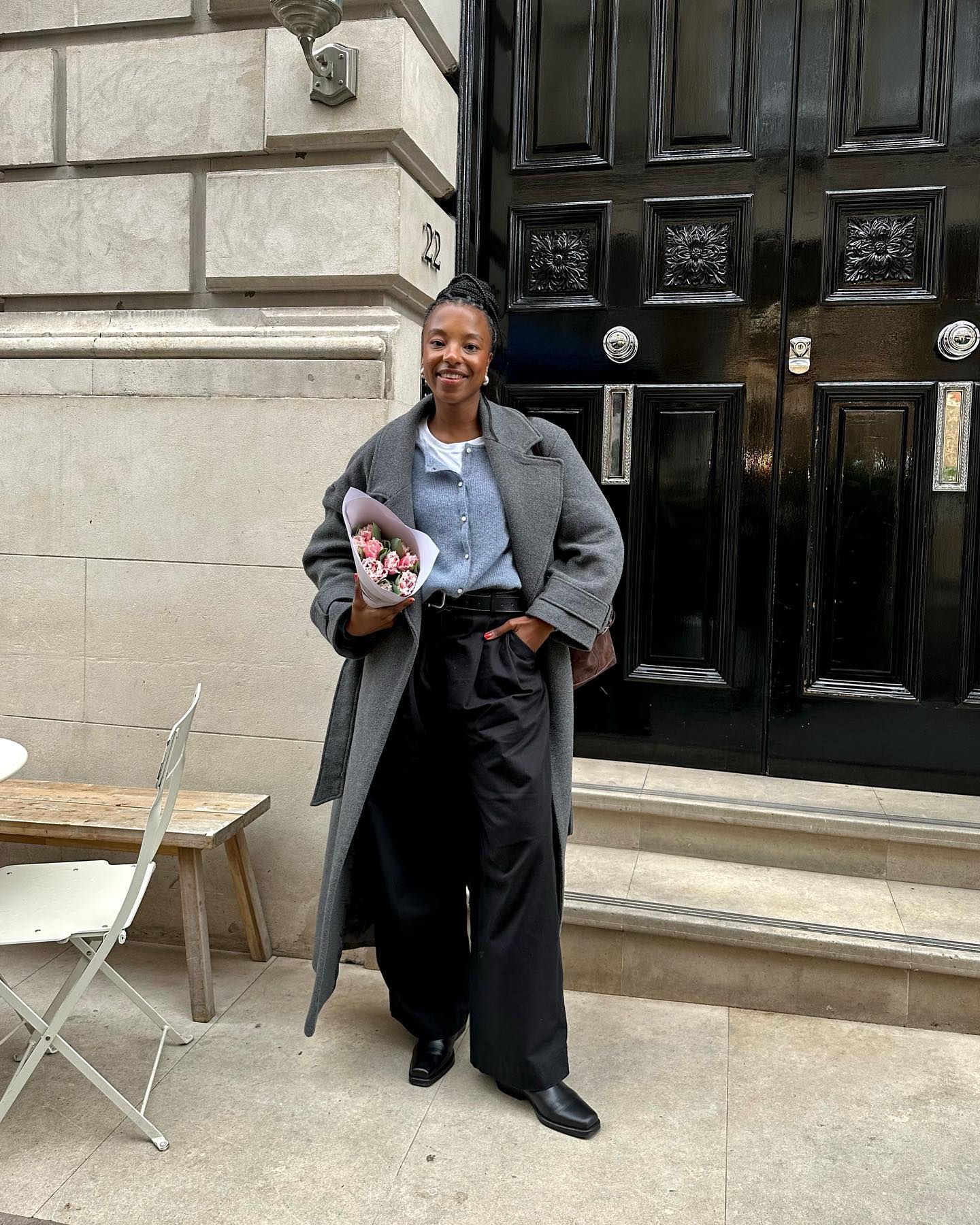 Что такое капсульный гардероб и какие вещи должны быть в нем зимой 2024 года: фото