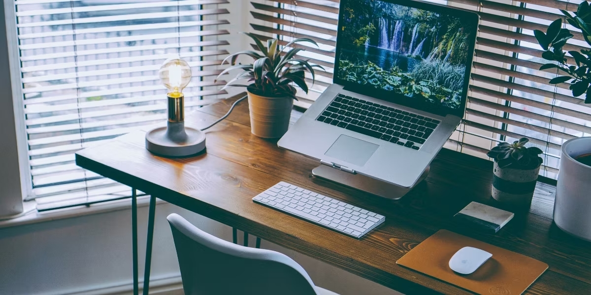 Как защитить свои гаджеты от перегрева в жару: полезные советы