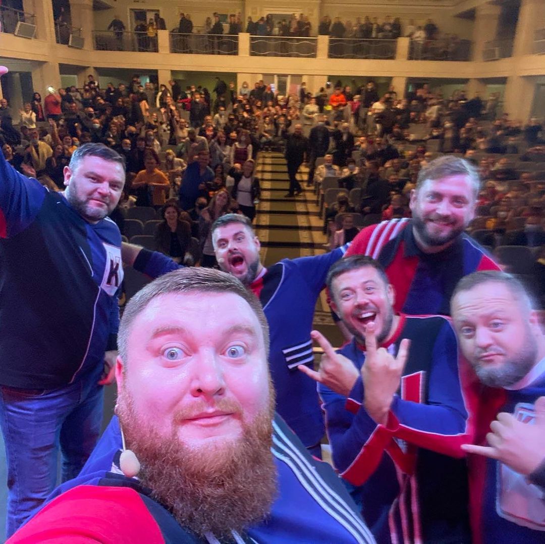 &quot;Де ми бронік такий знайдемо?&quot; Жогло з &quot;Варʼятів&quot; розповів, як проходив комісію в військкоматі