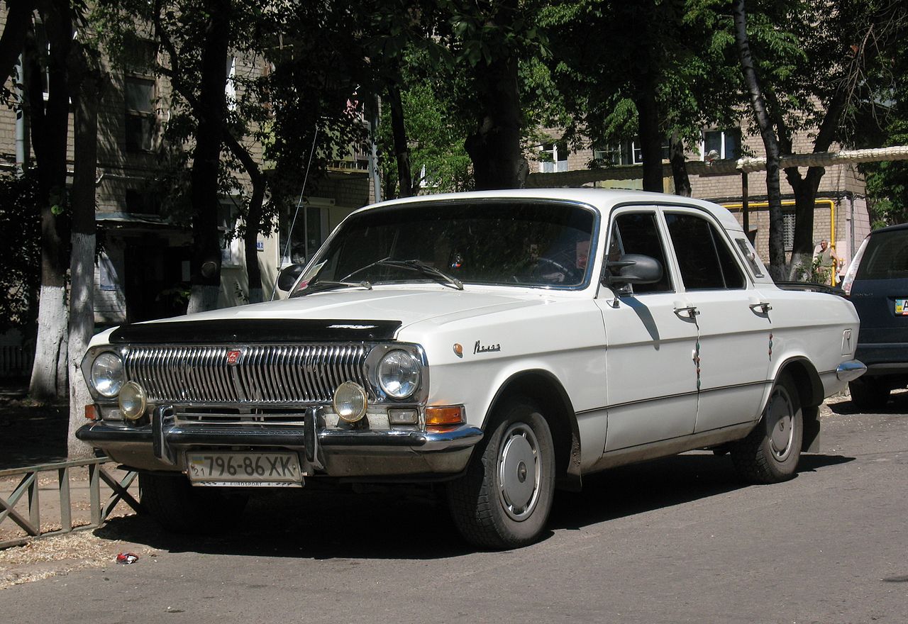 &quot;Запорожец&quot; в СССР стоил дороже, чем Ford Mustang. Сравнение цен и характеристик