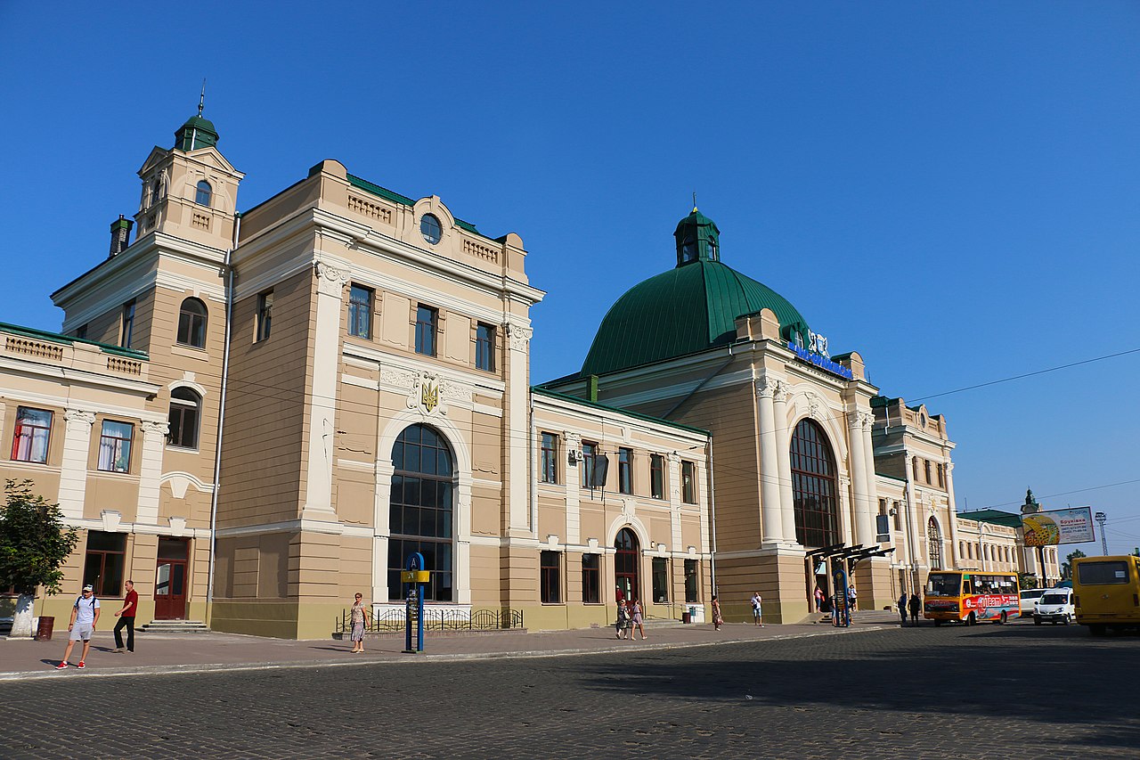 5 кращих вокзалів України: як вони виглядають та цікаві факти про них (фото)