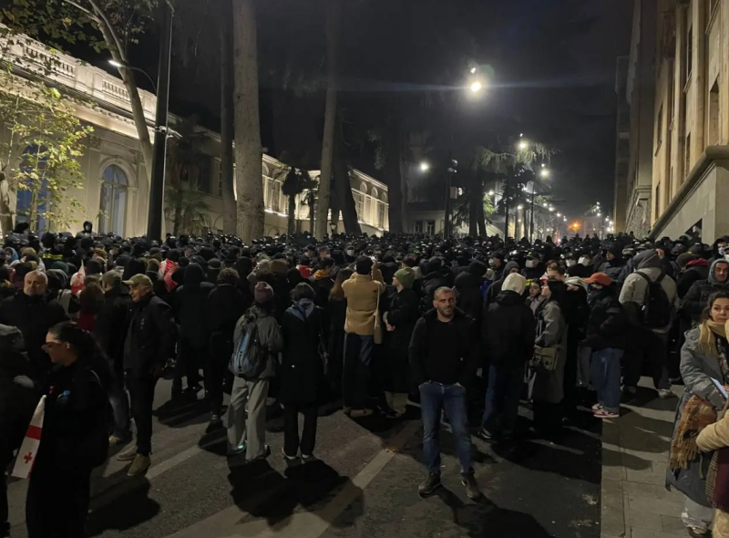 Protests in Tbilisi: Security forces prepare water cannons and mobilize special forces near parliament