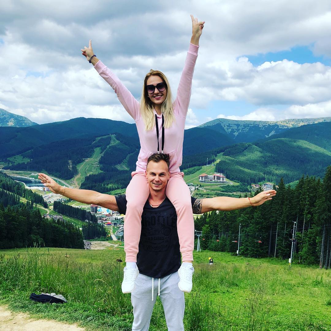 Олександр Абраменко - герой Олімпіади з романтичною натурою. Ось фото, які це доводять