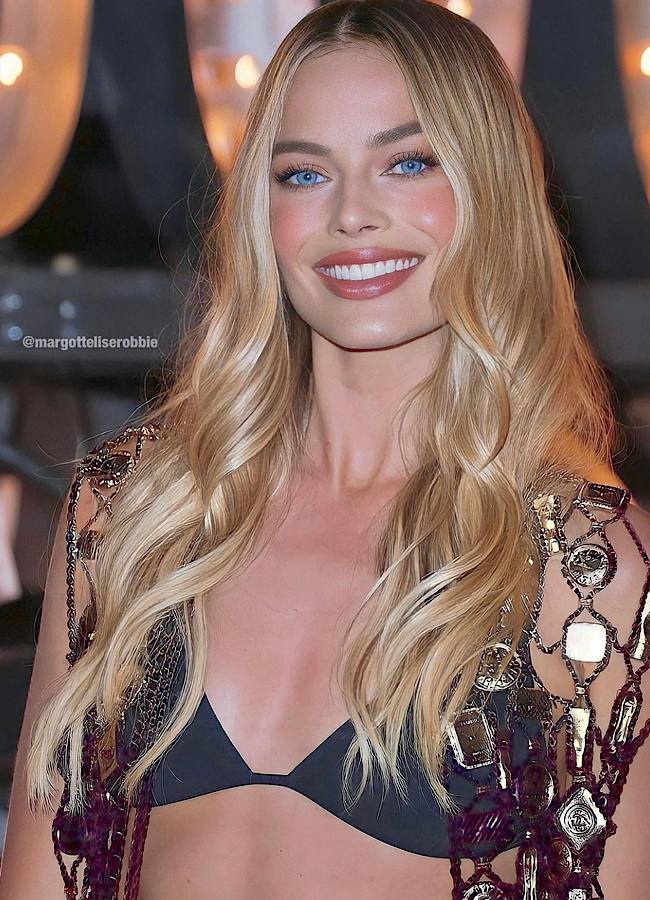 Штучний інтелект показав, як може виглядати зірка найкасовішого фільму "Барбі" Марго Роббі