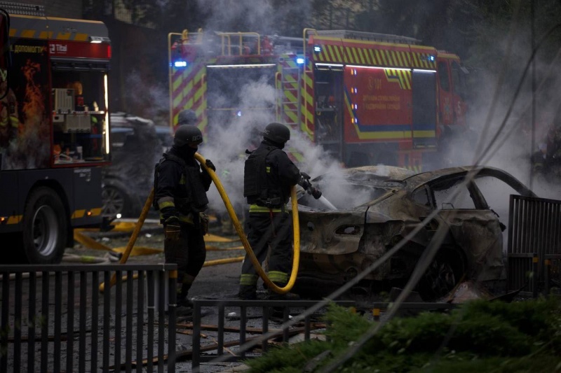 Russian massive drone strike on Dnipro: Medical center and dental clinic hit, one dead