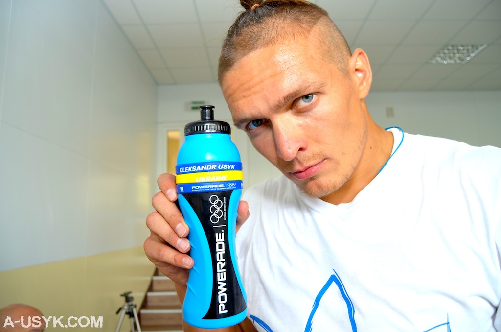 Ледь дотягував до &quot;сотки&quot;. Як виглядав Олександр Усик 10 років тому (фото)