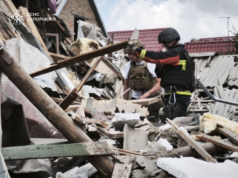 Russian strike on Zaporizhzhia in Ukraine leaves 17 injured, with casualties also reported
