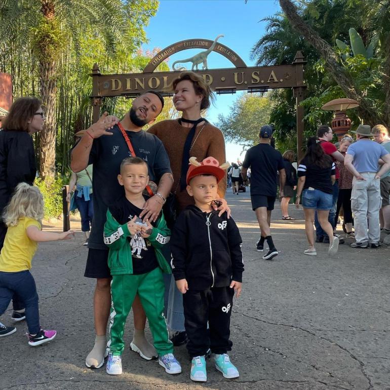 Райские острова или горнолыжные курорты: где отдыхают украинские звезды этой зимой