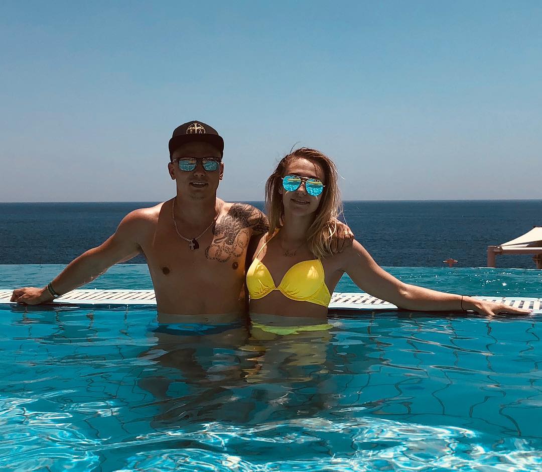 Олександр Абраменко - герой Олімпіади з романтичною натурою. Ось фото, які це доводять