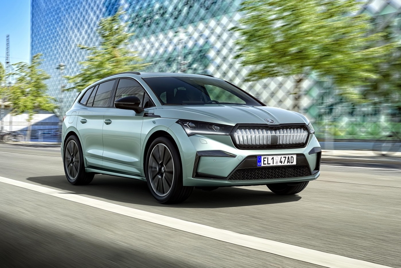 Новинки рынка: ТОП-5 электромобилей, которые появятся в Украине в 2024 году