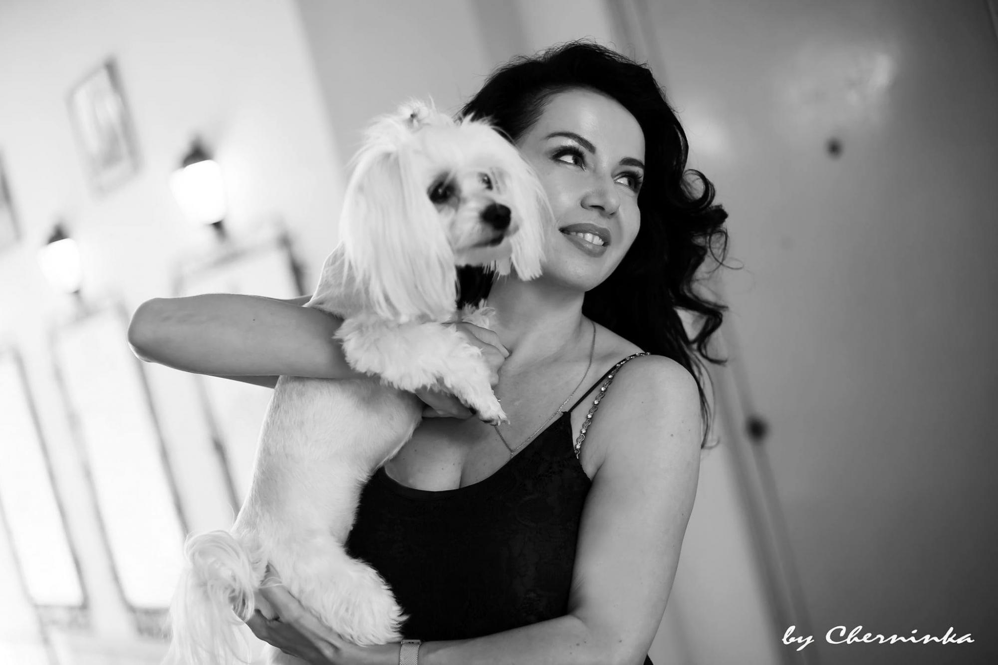 Львовянка Наталья Антонив завоевала титул "Миссис Независимость Вселенная" (фото красавицы)