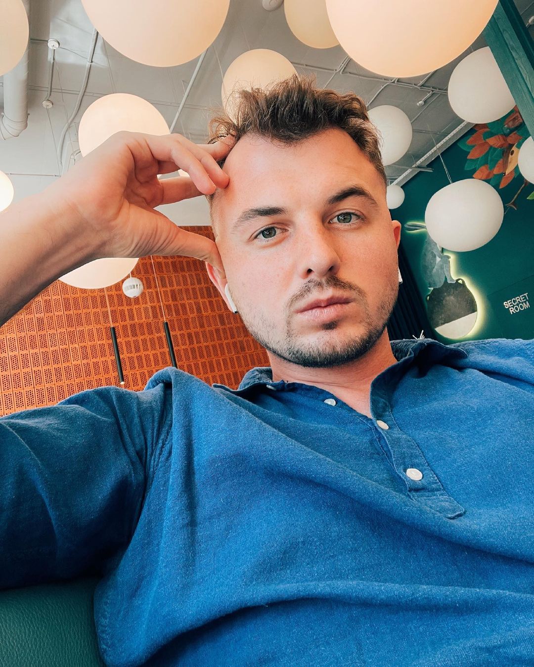 &quot;Дивно вважати, що вона неважлива&quot;: Женя Янович розповів про любов до української мови