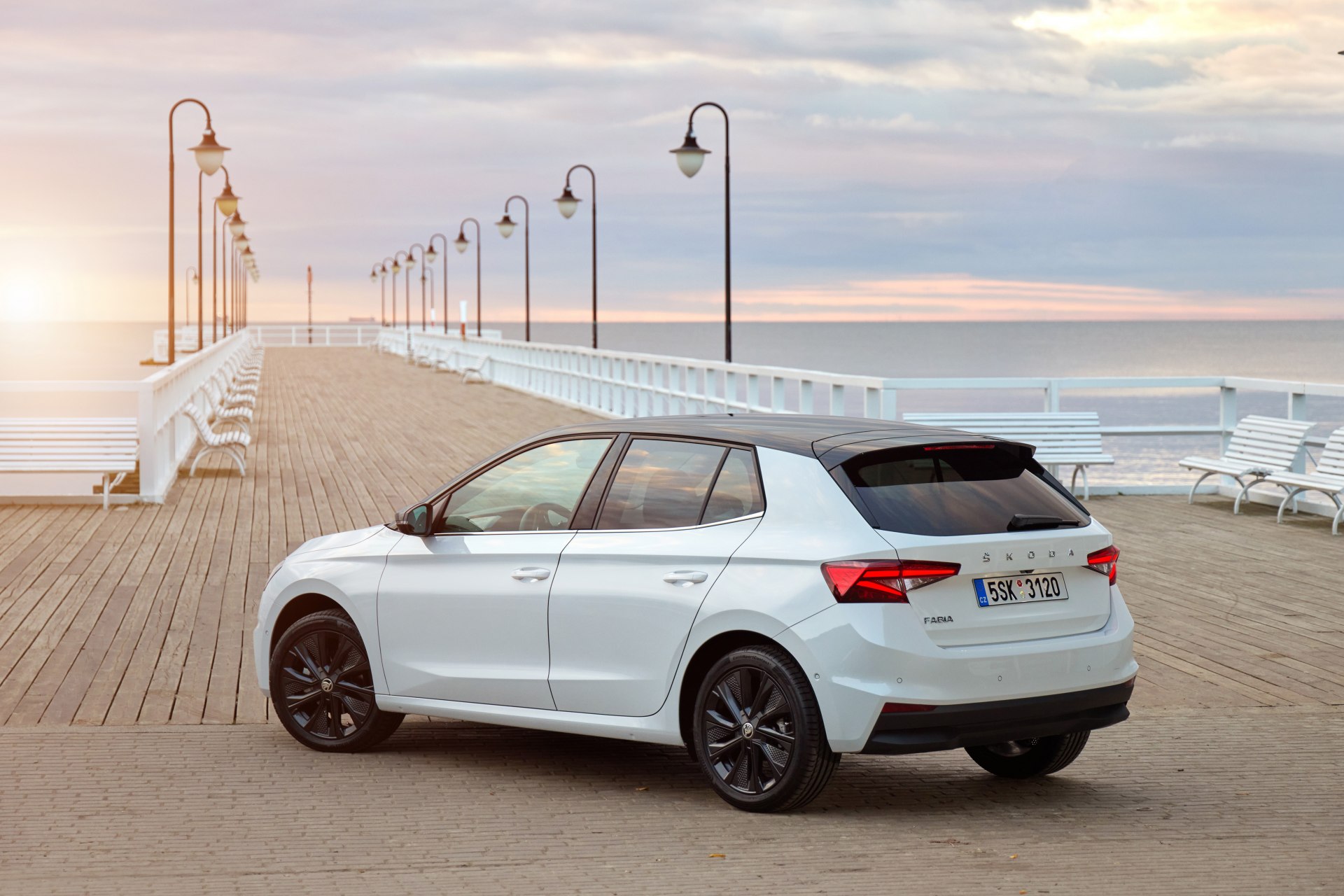 З одним двигуном і парасолькою в двері: в Україні стартував продаж нової Skoda Fabia