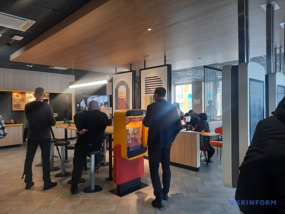 У Кропивницькому відкрили перший незвичайний МакДональдз: що в ньому особливого (фото)