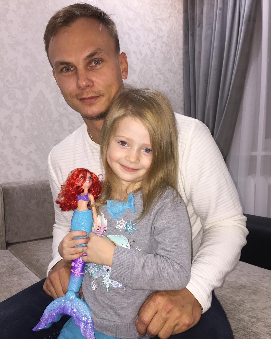 Олександр Абраменко - герой Олімпіади з романтичною натурою. Ось фото, які це доводять