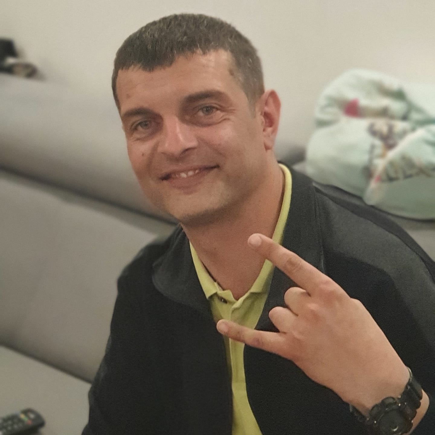 Обличчя Азовсталі: якими є звільнені з полону захисники Маріуполя поза війною