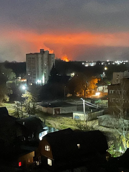 Explosions heard in Bryansk, fire broke out - Drones may hit military unit