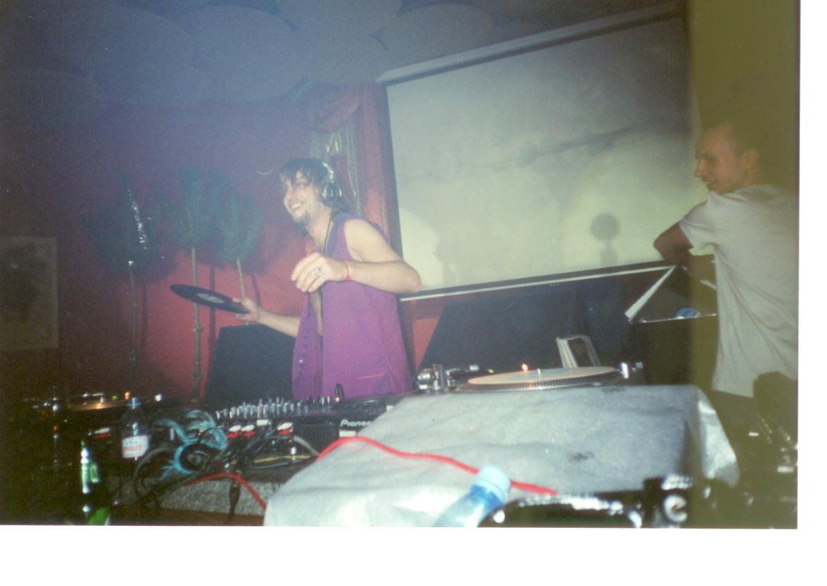 Настоящая революция: как развивалась украинская электронная музыка в годы Независимости