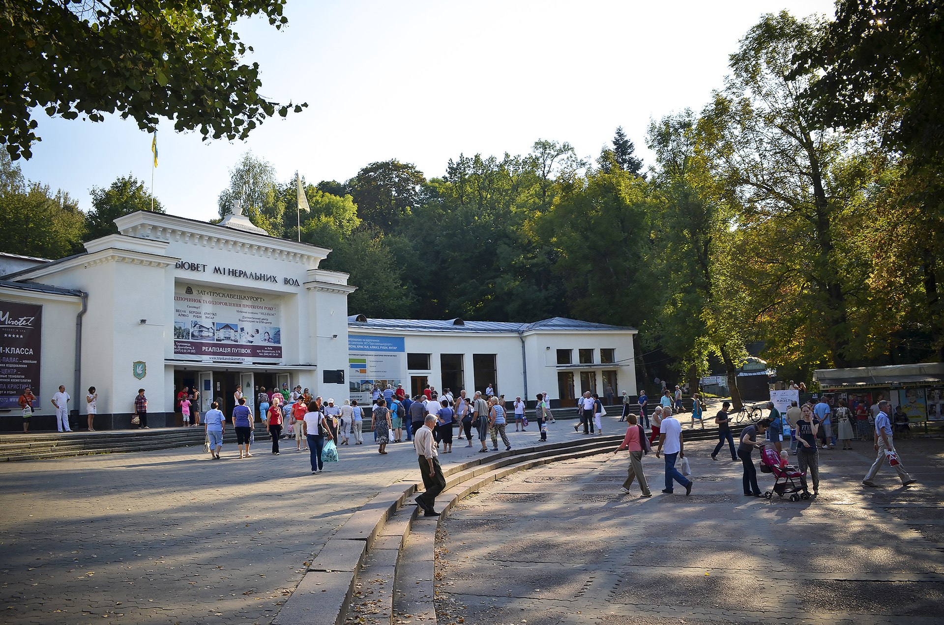 Трускавец и Сходница. Какие курорты западной Украины работают во время войны